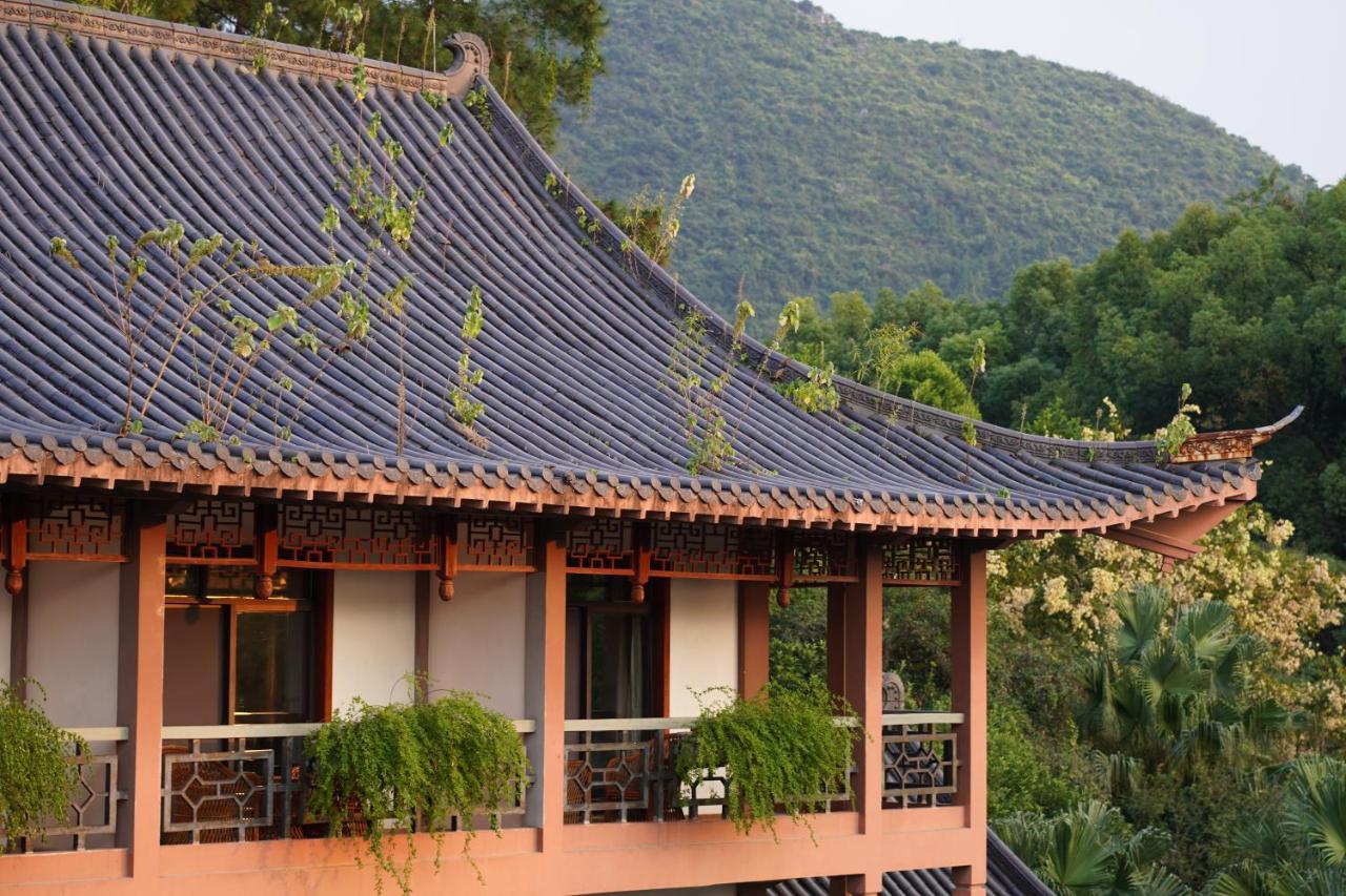 Guilin Yi Characteristic Hotel Coltd Экстерьер фото