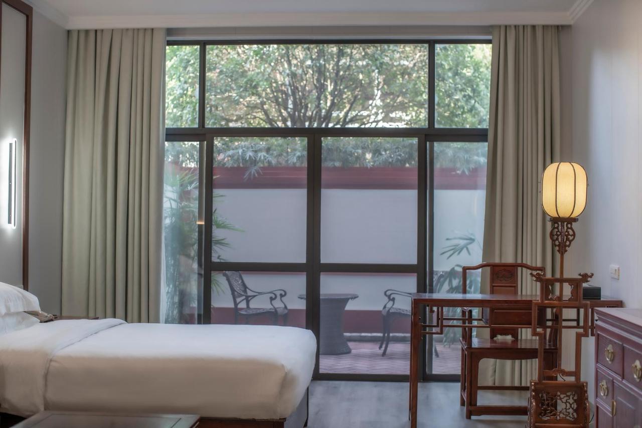 Guilin Yi Characteristic Hotel Coltd Экстерьер фото