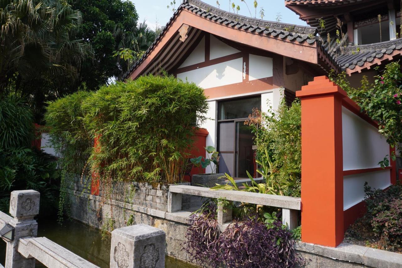 Guilin Yi Characteristic Hotel Coltd Экстерьер фото