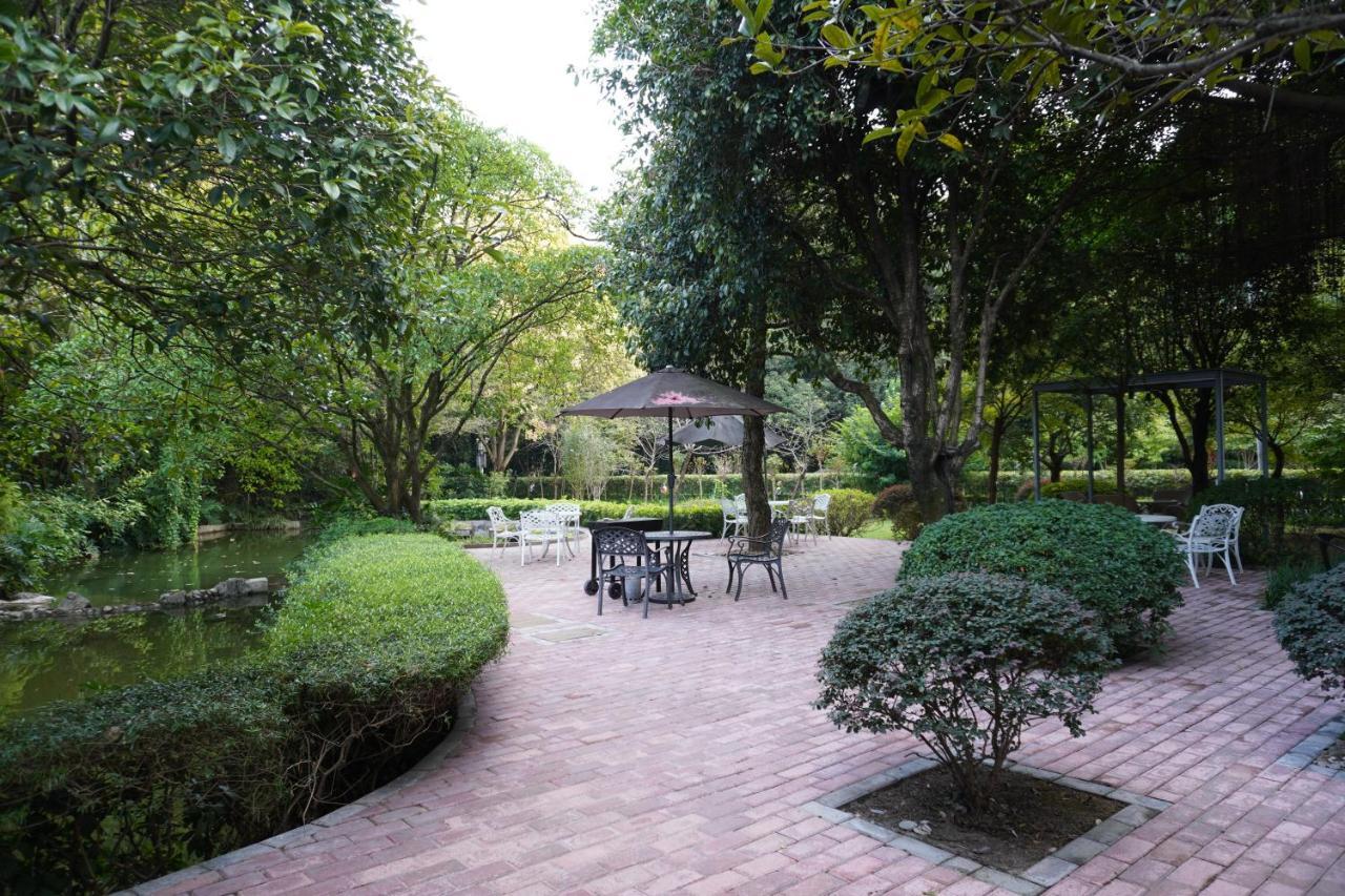 Guilin Yi Characteristic Hotel Coltd Экстерьер фото
