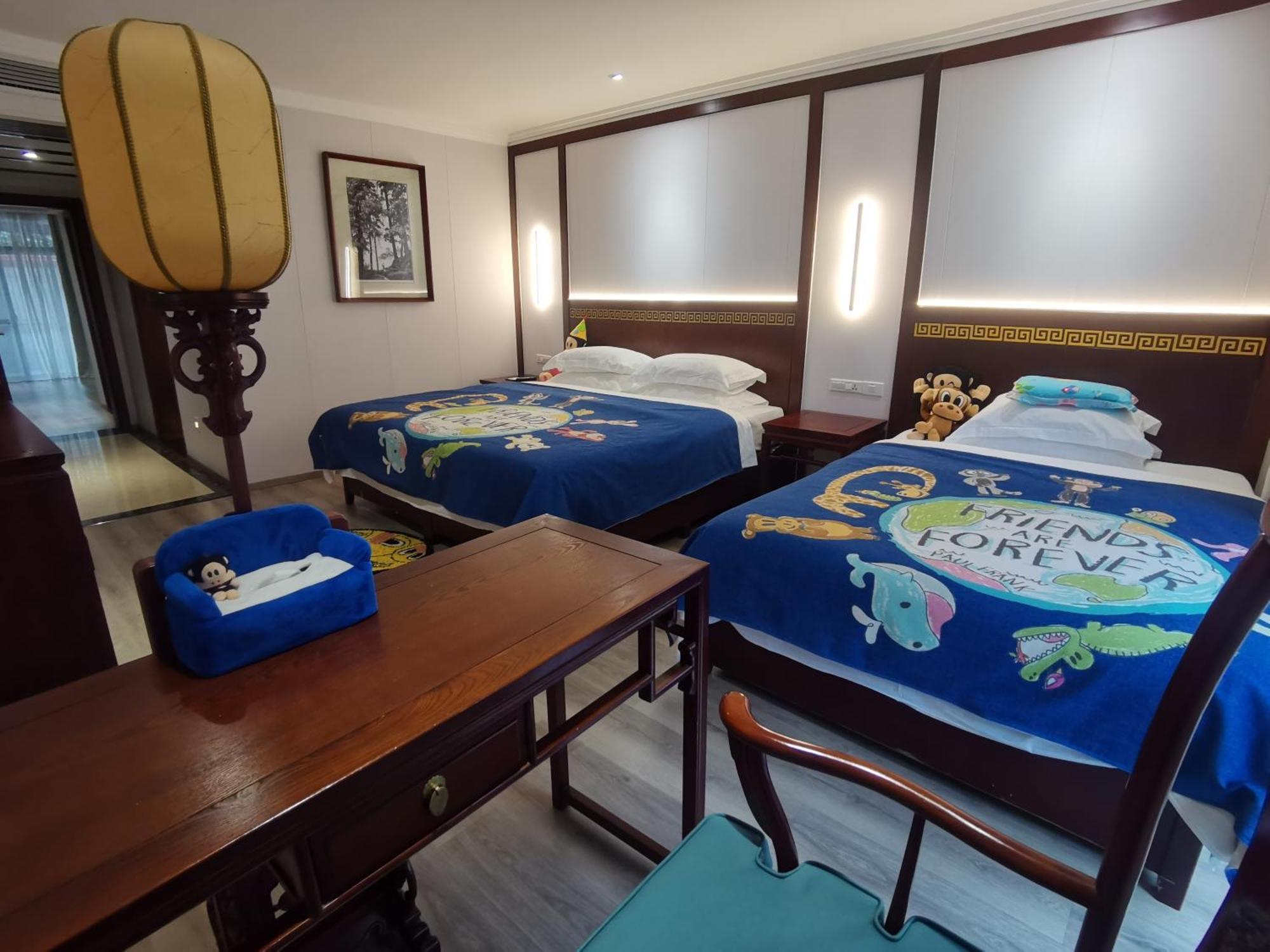 Guilin Yi Characteristic Hotel Coltd Экстерьер фото